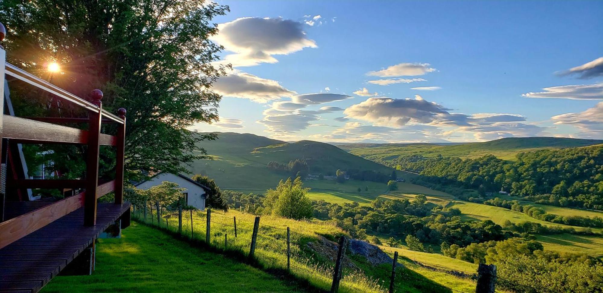 Highland Glen Lodges Rogart Екстер'єр фото
