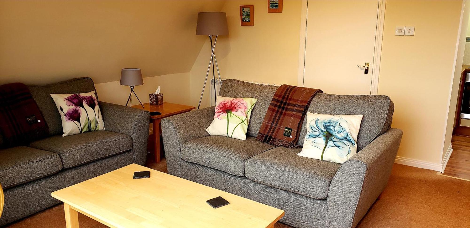 Highland Glen Lodges Rogart Екстер'єр фото